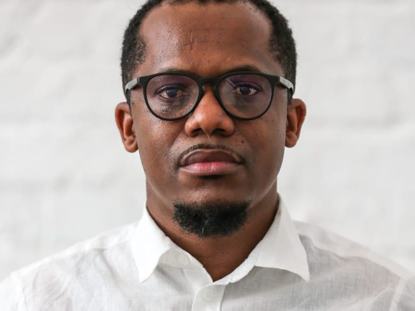 1 D8686 E3 E349 4 FDC 8904 E0374 BAFBA98 square