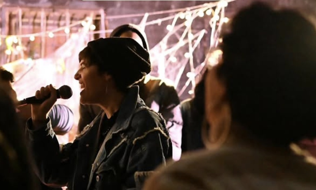 Voice Tapestry Circle